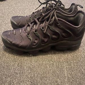 Used Nike Vapor Max Size 11